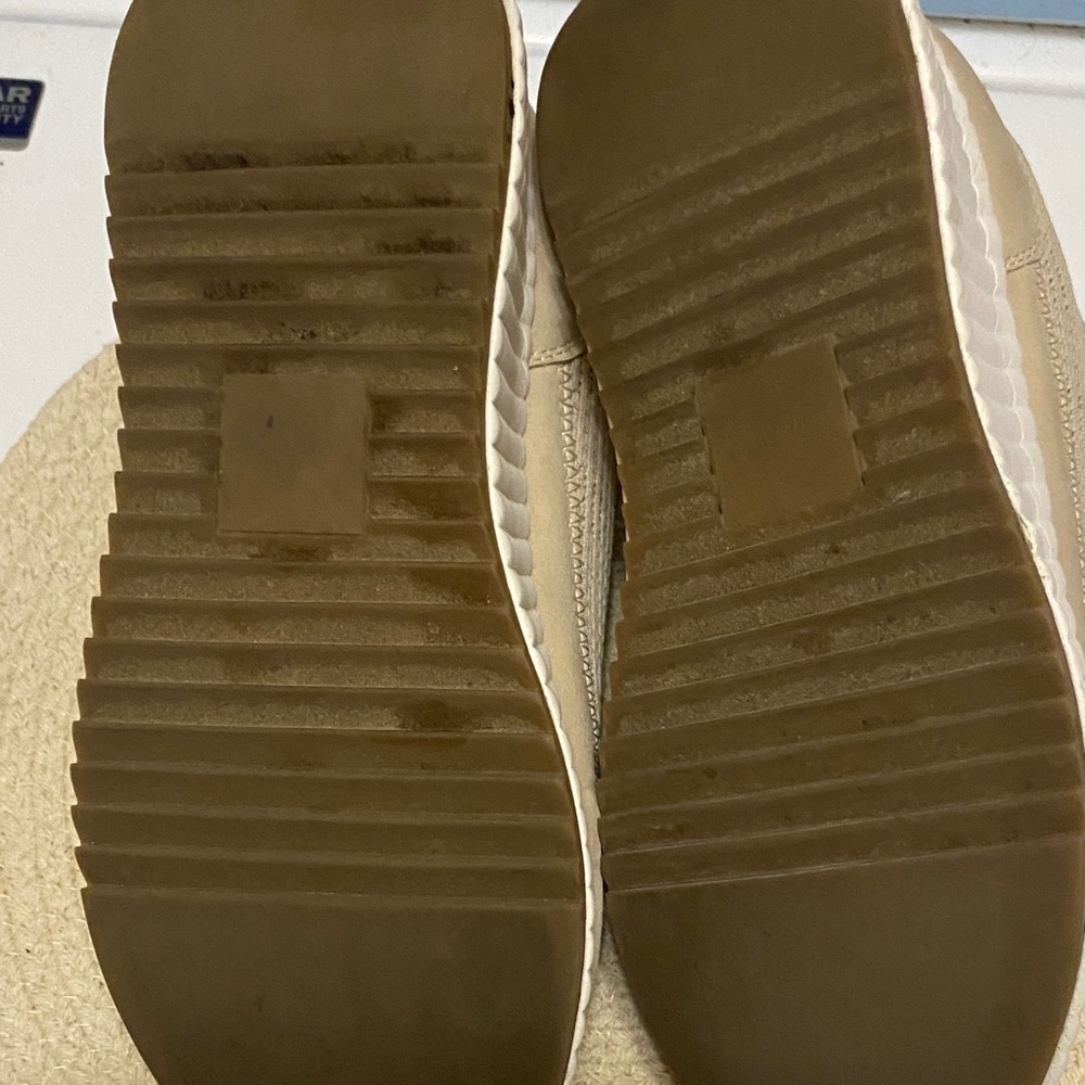 Steve Madden Women’s Neutral Beige Knit Lace-Up Sneakers size 9 - Picture 8 of 14